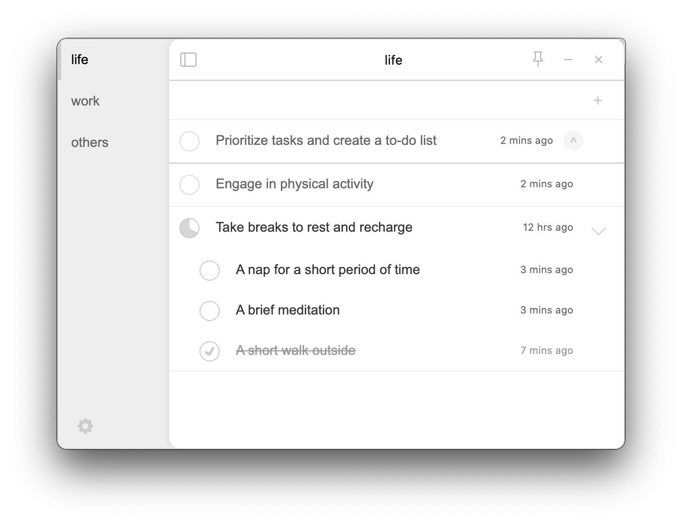 Nested to-do list with subtasks and pinned items